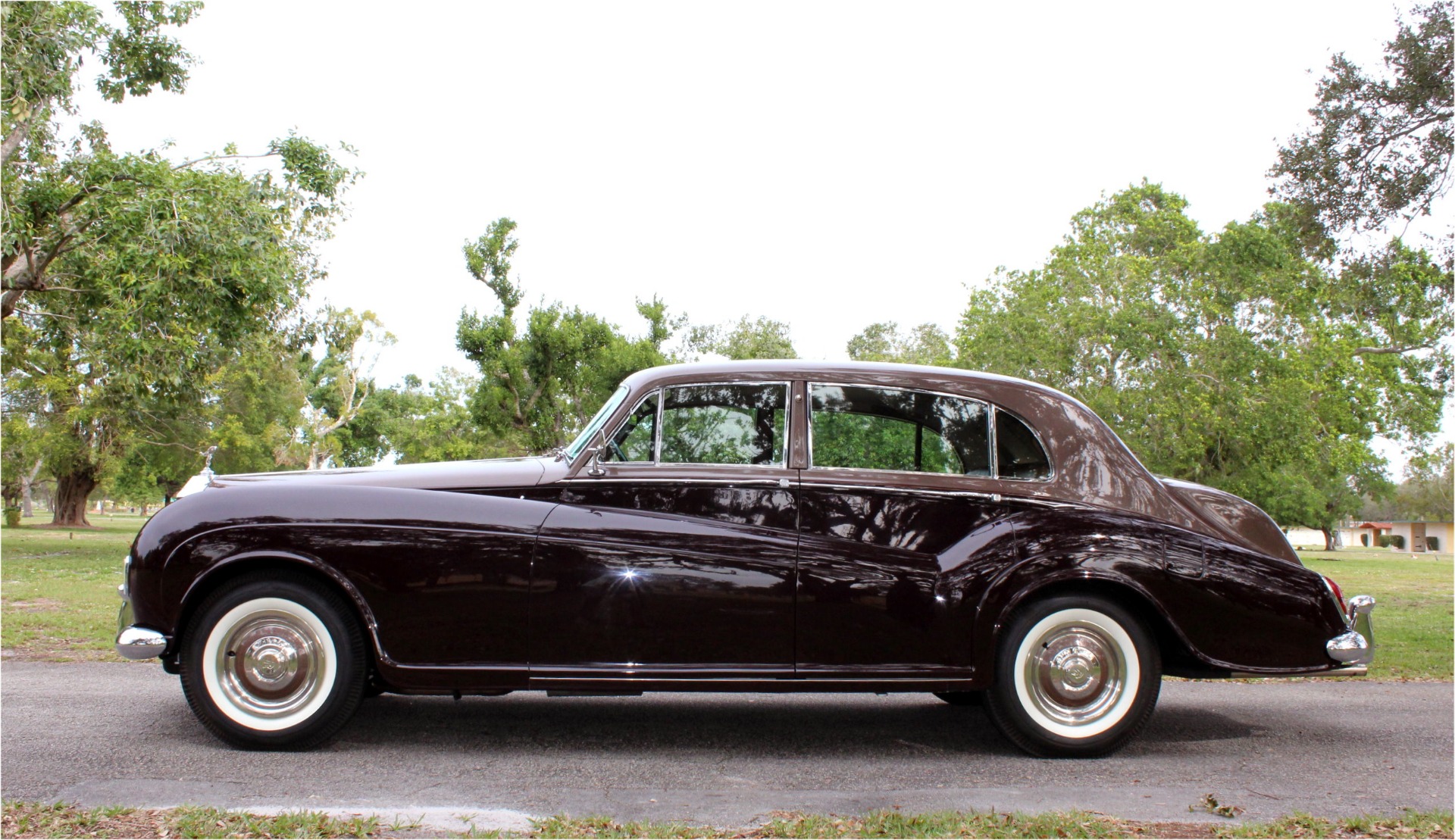 1961 RollsRoyce Silver Cloud II for sale on BaT Auctions  sold for  38000 on November 17 2021 Lot 59812  Bring a Trailer